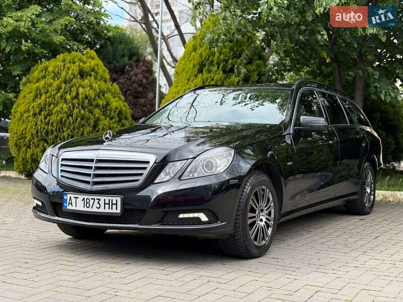 Универсал Mercedes-Benz E-Class 2010 в Одессе