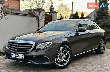 Седан Mercedes-Benz E-Class 2016 в Вінниці