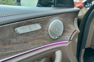 Седан Mercedes-Benz E-Class 2016 в 