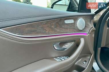 Седан Mercedes-Benz E-Class 2016 в 