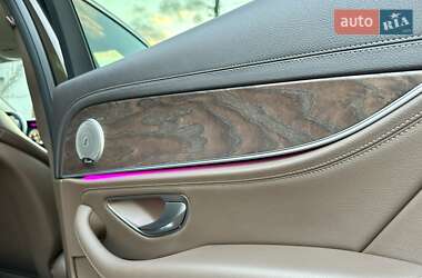 Седан Mercedes-Benz E-Class 2016 в 