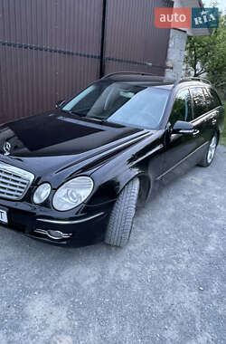 Універсал Mercedes-Benz E-Class 2007 в Чернівцях