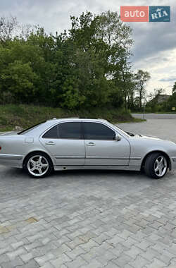 Седан Mercedes-Benz E-Class 1999 в 