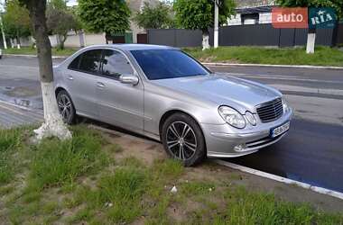 Седан Mercedes-Benz E-Class 2004 в Гайсине