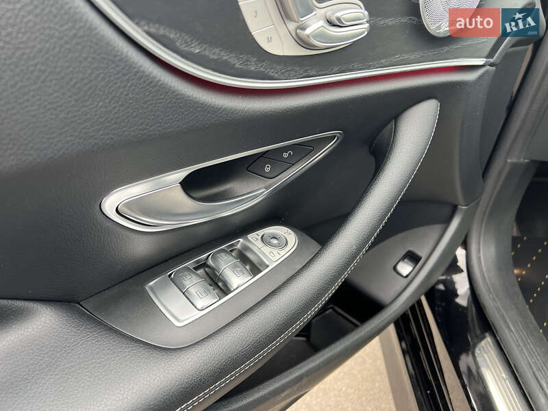 Купе Mercedes-Benz E-Class 2020 в Киеве
