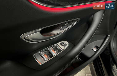 Купе Mercedes-Benz E-Class 2020 в 