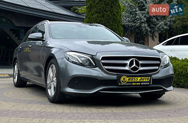 Універсал Mercedes-Benz E-Class 2017 в 