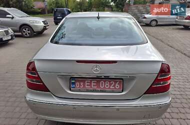 Седан Mercedes-Benz E-Class 2004 в 