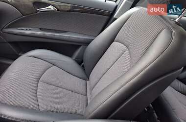 Седан Mercedes-Benz E-Class 2004 в 
