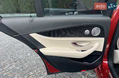 Седан Mercedes-Benz E-Class 2016 в 
