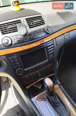 Універсал Mercedes-Benz E-Class 2003 в 