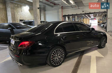 Седан Mercedes-Benz E-Class 2018 в 