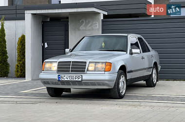 Седан Mercedes-Benz E-Class 1988 в Ковелі