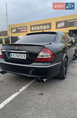 Седан Mercedes-Benz E-Class 2007 в 