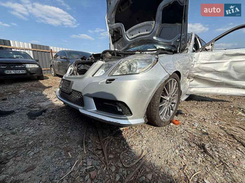 Седан Mercedes-Benz E-Class 2012 в Білій Церкві