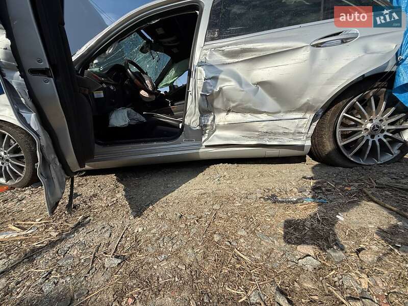 Седан Mercedes-Benz E-Class 2012 в Білій Церкві