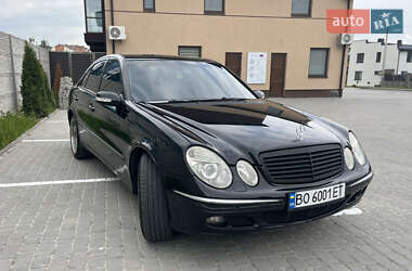 Седан Mercedes-Benz E-Class 2002 в 