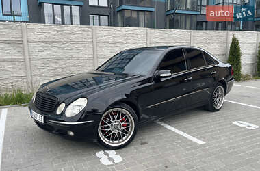 Седан Mercedes-Benz E-Class 2002 в 