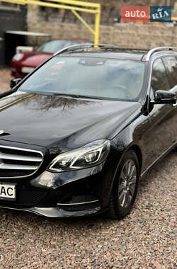 Універсал Mercedes-Benz E-Class 2013 в 