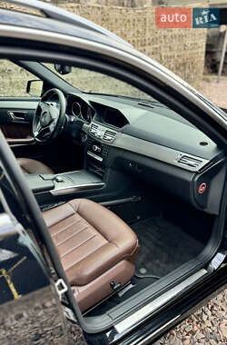 Універсал Mercedes-Benz E-Class 2013 в 