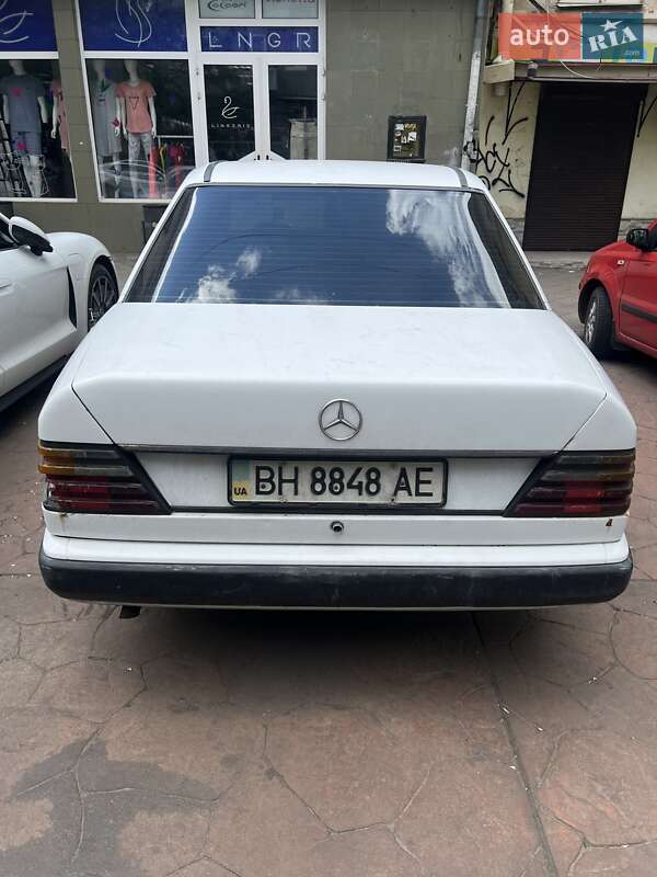 Седан Mercedes-Benz E-Class 1986 в Одессе фото 4 Седан Mercedes-Benz E-Class 1986 в Одессе