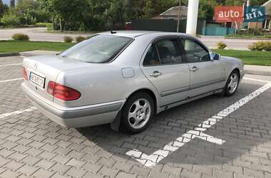 Седан Mercedes-Benz E-Class 1997 в 