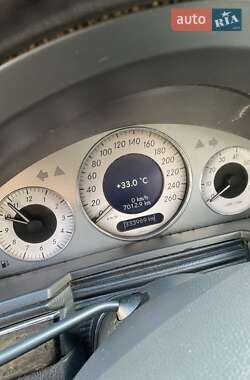 Седан Mercedes-Benz E-Class 2003 в 