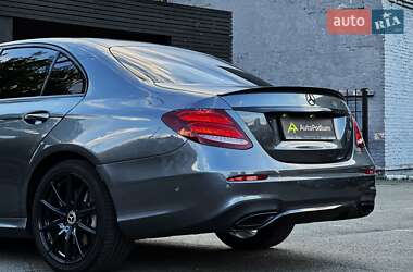 Седан Mercedes-Benz E-Class 2020 в 