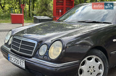 Седан Mercedes-Benz E-Class 1996 в 