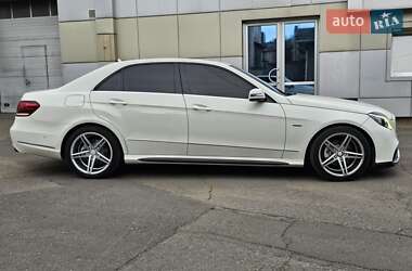 Седан Mercedes-Benz E-Class 2011 в 
