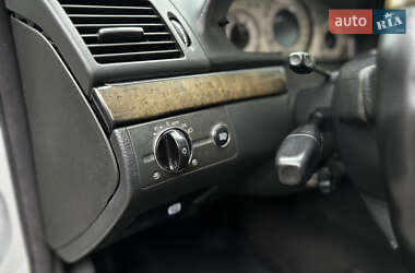 Седан Mercedes-Benz E-Class 2003 в 