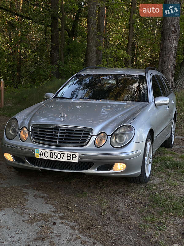 Mercedes-Benz E-Class 2003