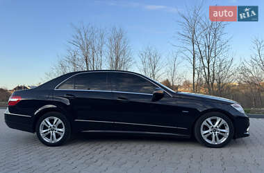 Седан Mercedes-Benz E-Class 2009 в 