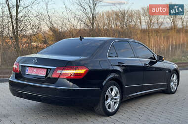 Седан Mercedes-Benz E-Class 2009 в 