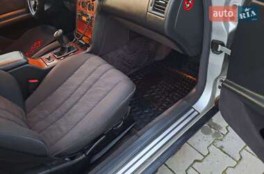 Седан Mercedes-Benz E-Class 2000 в 