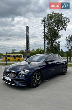 Седан Mercedes-Benz E-Class 2017 в Киеве