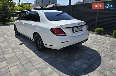 Седан Mercedes-Benz E-Class 2018 в 