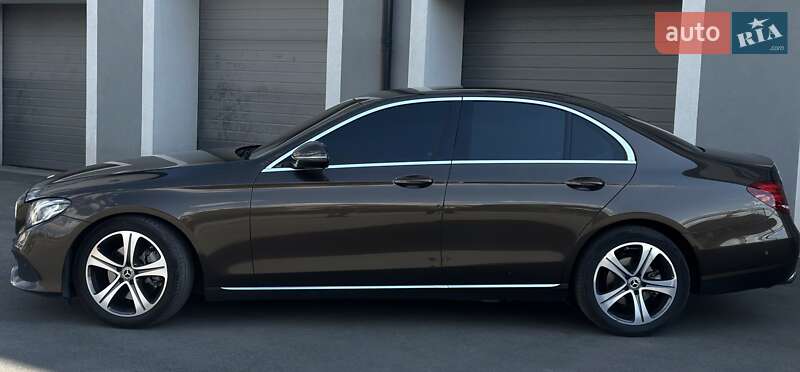 Седан Mercedes-Benz E-Class 2017 в Вінниці