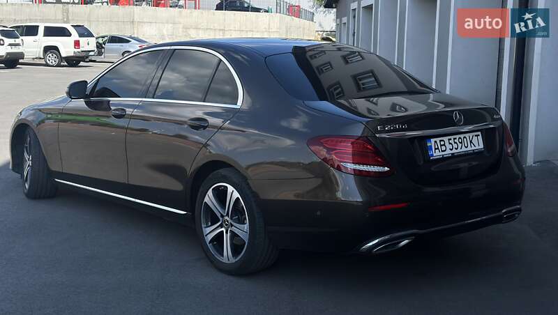 Седан Mercedes-Benz E-Class 2017 в Вінниці