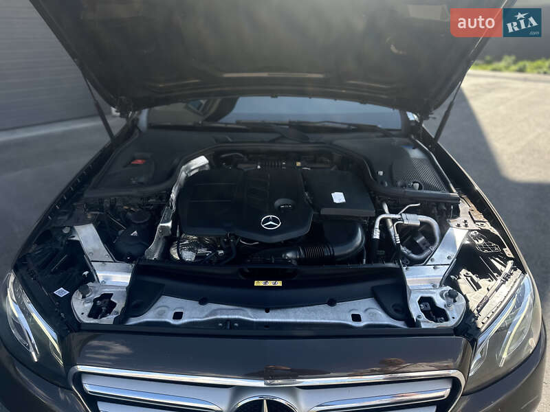 Седан Mercedes-Benz E-Class 2017 в Вінниці