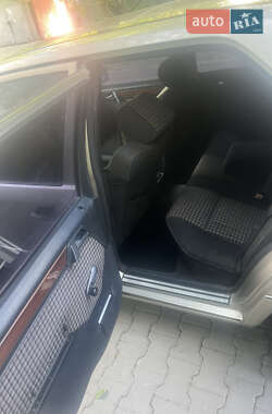 Седан Mercedes-Benz E-Class 1993 в 