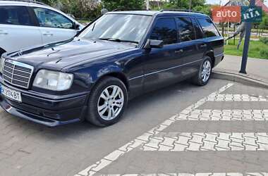Универсал Mercedes-Benz E-Class 1995 в 