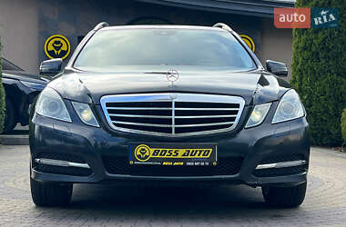 Універсал Mercedes-Benz E-Class 2011 в 