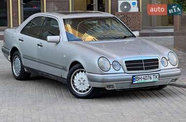 Седан Mercedes-Benz E-Class 1998 в Одесі
