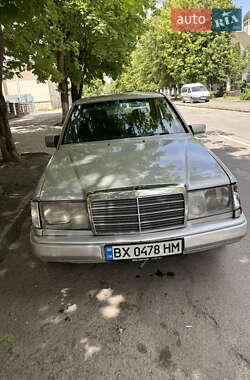 Седан Mercedes-Benz E-Class 1986 в Каменец-Подольском