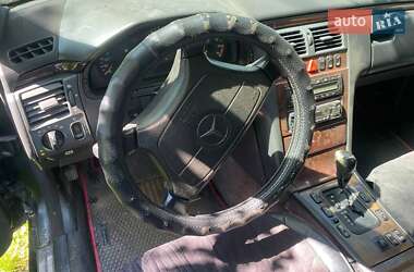 Седан Mercedes-Benz E-Class 1996 в 