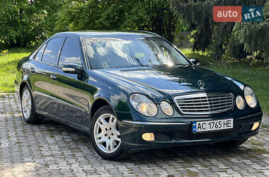 Седан Mercedes-Benz E-Class 2003 в Маневичах