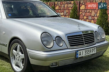 Седан Mercedes-Benz E-Class 1999 в 
