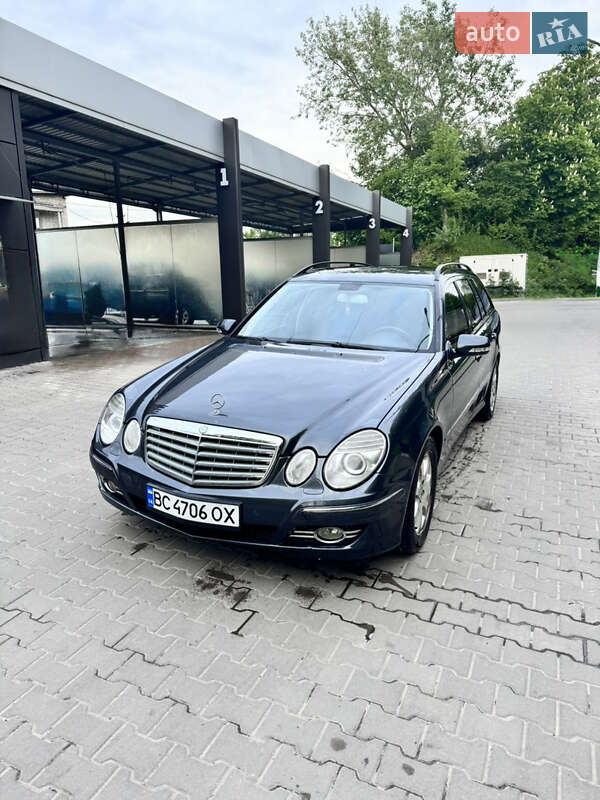 Універсал Mercedes-Benz E-Class 2008 в 