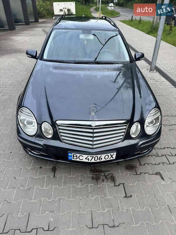 Универсал Mercedes-Benz E-Class 2008 в Львове